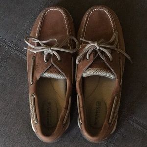 Sperry boat shoes